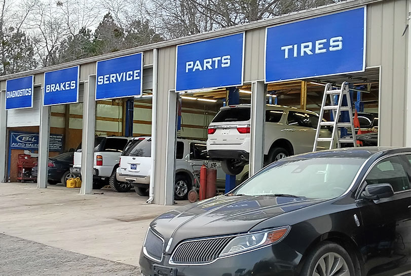 Vehicles receiving service at the B&L Auto Sales service center